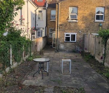 Room in a Shared House, Coleraine Road, N8 - Photo 6