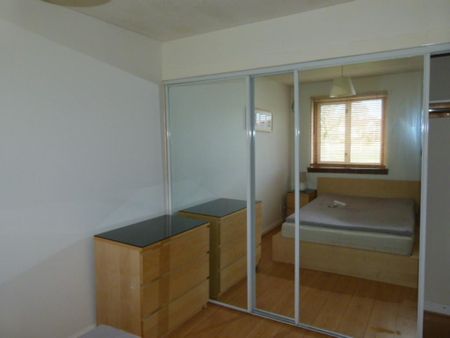 1 bedroom end of terrace house to rent - Photo 3
