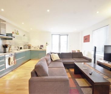 2 bedroom penthouse to rent - Photo 1