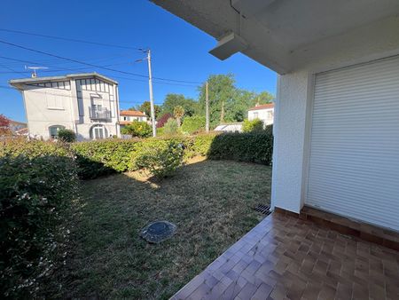 Location Appartement 2 pièces 33m² - Photo 4