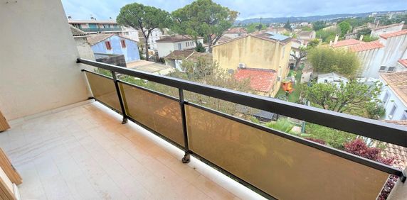 Location Appartement 1 pièce 32m² MARIGNANE 13700 - Photo 2
