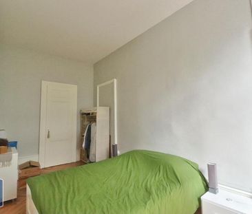 Location Appartement 2 pièces 72m² ST ETIENNE 42000 - Photo 6