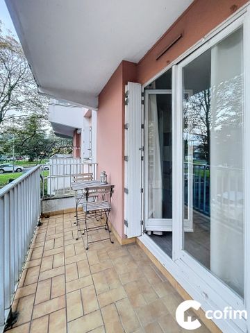 APPARTEMENT T1 AVEC BALCON PAU SECTEUR TOURASSE - Photo 2