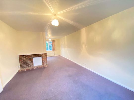 A well presented family home in a charming rural location. - Photo 1