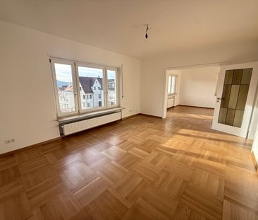 * ERSTBEZUG N. SANIERUNG: Schöne 3,5-Zi.-Whg. * 2 Balkone * Parkett... - Foto 6