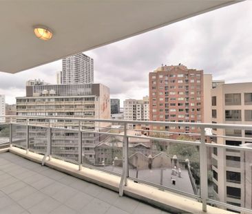 Unfurnished 2 bedroom plus car space for rent in the heart of CBD! - Photo 5