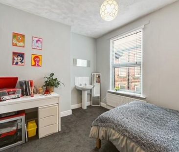 7 bedroom terraced house to rent - Photo 4