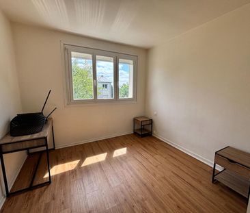 Location Appartement 4 pièces Meublé 65m² ST BRIEUC 22000 - Photo 2