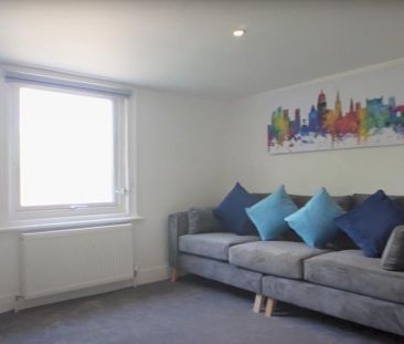 2 bedroom flat to rent - Photo 6