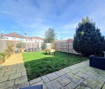 Woodgrange Avenue, Harrow - Photo 5