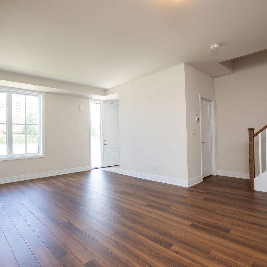 For Lease - 1180 Cawthra Road Unit# 102, Mississauga, Ontario - Photo 1