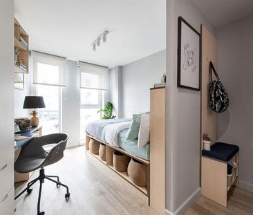 Studio to rent - Photo 1