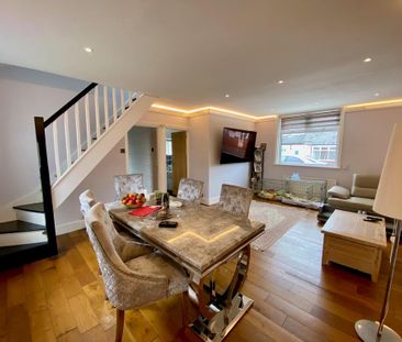 2 bedroom bungalow to rent - Photo 2