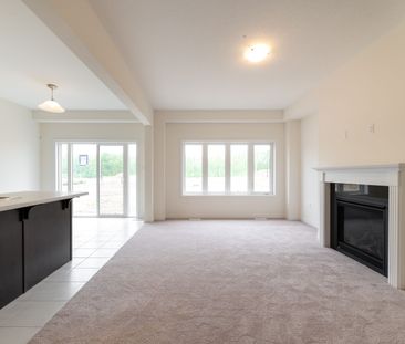 For Lease - 33 Dennis Avenue, Brantford, Ontario - Photo 5