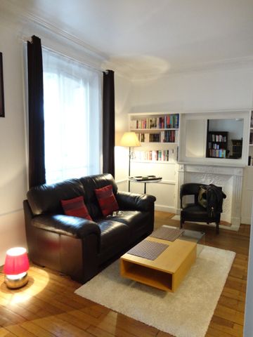 Appartement Paris 4 pièce(s) 72.89 m2 - Photo 3