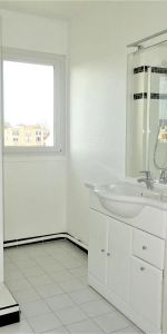 Appartement à louer 2 pièces 52.04m² - Photo 3