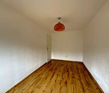 APPARTEMENT T3 avec terrasse et places de parking - CORNEBARRIEU, - Photo 2