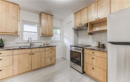 For Lease - 98 Harber Avenue, Kitchener, Ontario - Photo 3