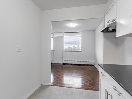 For Lease - 2255 Weston Road Unit# 608, Toronto, Ontario - Photo 3