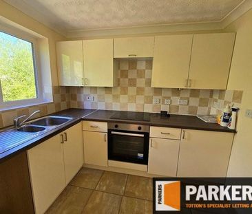 2 bedroom flat to rent - Photo 5