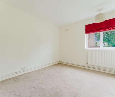 Sandgate House, Queens Walk, W5 - Photo 1