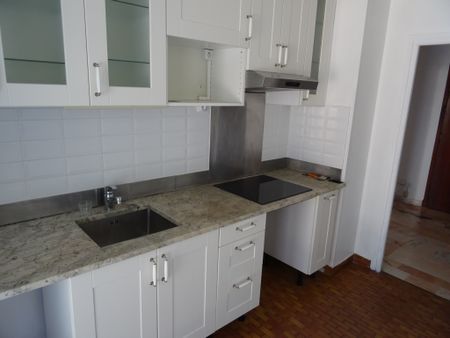 Location Appartement 3 pièces 73m² MONTPELLIER 34000 - Photo 3