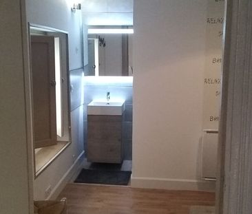 Location Appartement 2 pièces 42m² - Photo 4