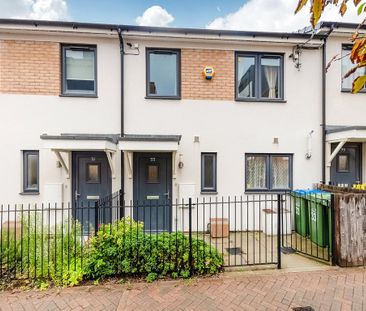 3 bedroom townhouse to rent - Photo 3