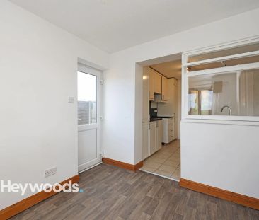 4 bed semi-detached house to rent - Greenmeadows Road, Madeley, CW3 - Photo 2
