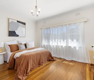 Prime Location – Minutes to Everything You Need! - Photo 2