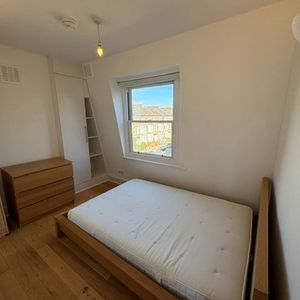 1 Bed Flat, Dalmeny Road, N7 - Photo 2