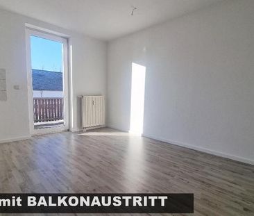 2-Raum Wohnung mit Balkon sucht Sie! ***1 Monat Kaltmietfrei*** - Photo 1