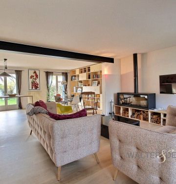 Maison • Velizy Bas-Centre Nord - Photo 1