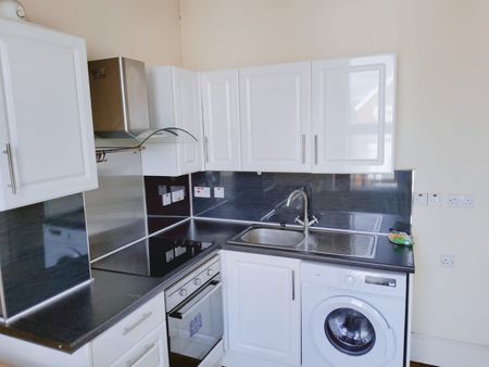 1 Bed Flat, Brigstock Road, CR7 - Photo 5
