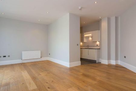 225 The Bakery, 311 Ormeau Road, Belfast, BT7 3GA - Photo 2