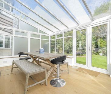 5 bedroom terraced house to rent - Photo 5
