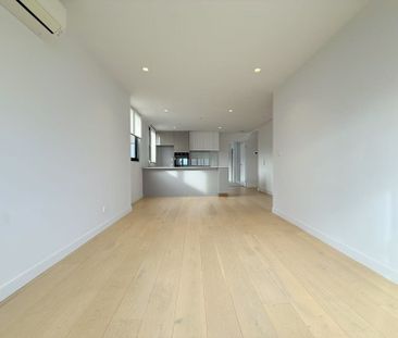 Preston's Best at Your Doorstep - Brilliant Location, Stylish Space... - Photo 1