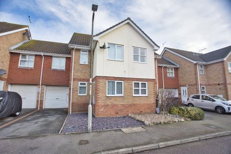 3 bedroom terraced house to rent - Photo 4