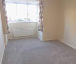 2 bedroom property to rent in St Neots - Photo 4