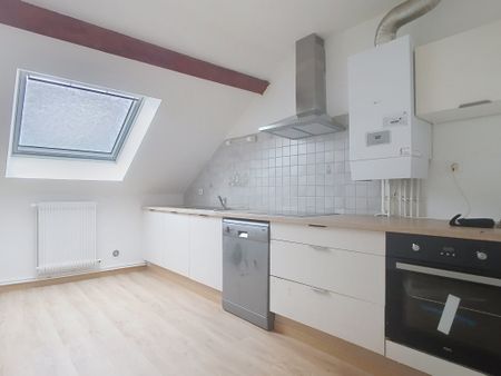 Location Appartement 3 pièces 78m² DANJOUTIN 90400 - Photo 3