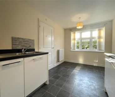 3 bedroom end of terrace house to rent - Photo 5