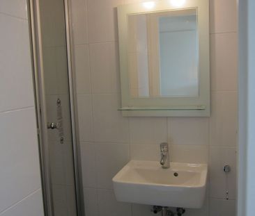 For rent – 6-room apartment of 135m2 on the ground floor - Photo 4