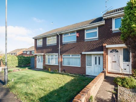 3 bedroom semi-detached house to rent - Photo 5