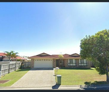 Family Home in the Heart of Bongaree - Photo 6