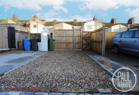 Raglan Street, Lowestoft, NR32 - Photo 3