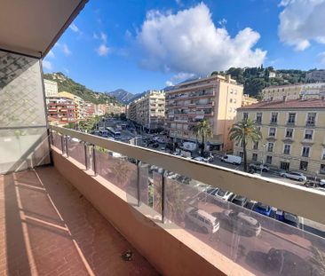 Location Appartement 1 pièce 32m² MENTON 06500 - Photo 5