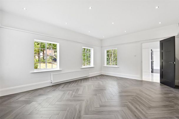 5 bedroom detached house to rent - Photo 1