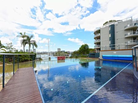 143/27 Bennelong Parkway, 2127, Wentworth Point Nsw - Photo 2