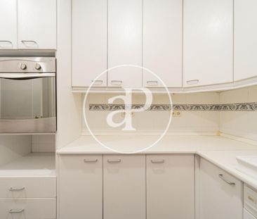 Flat for rent in Talavera street. - Photo 1