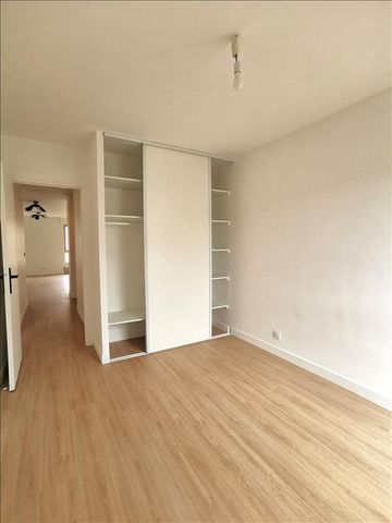 4 pièces - 75 m² - 3ème étage - Colocation non autorisée - Photo 5